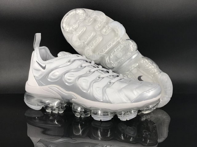 Nike Air VaporMax Plus-29